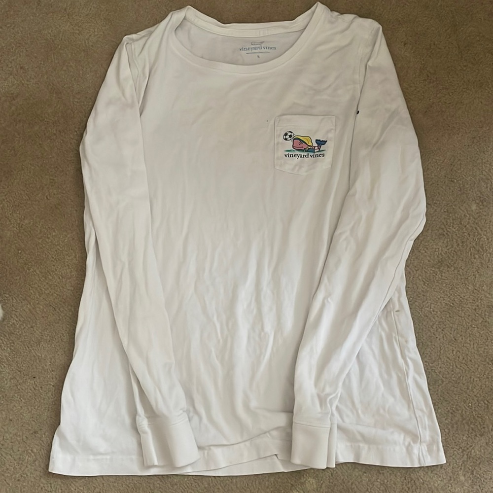 Vineyard Vines long-sleeved shirt